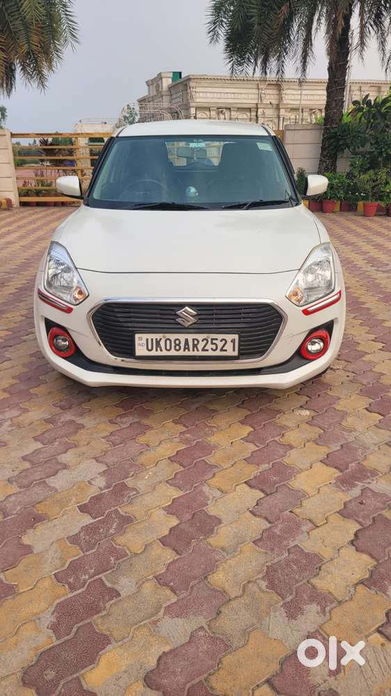 Maruti Suzuki Swift Vxi + Manual, 2018, Petrol