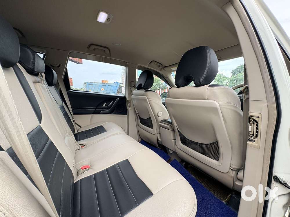 Mahindra Xuv500 W6 2wd, 2015, Diesel