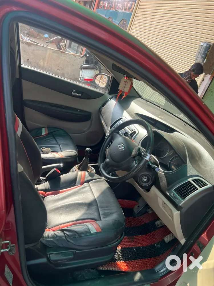 Hyundai I20 Asta Manual 2014