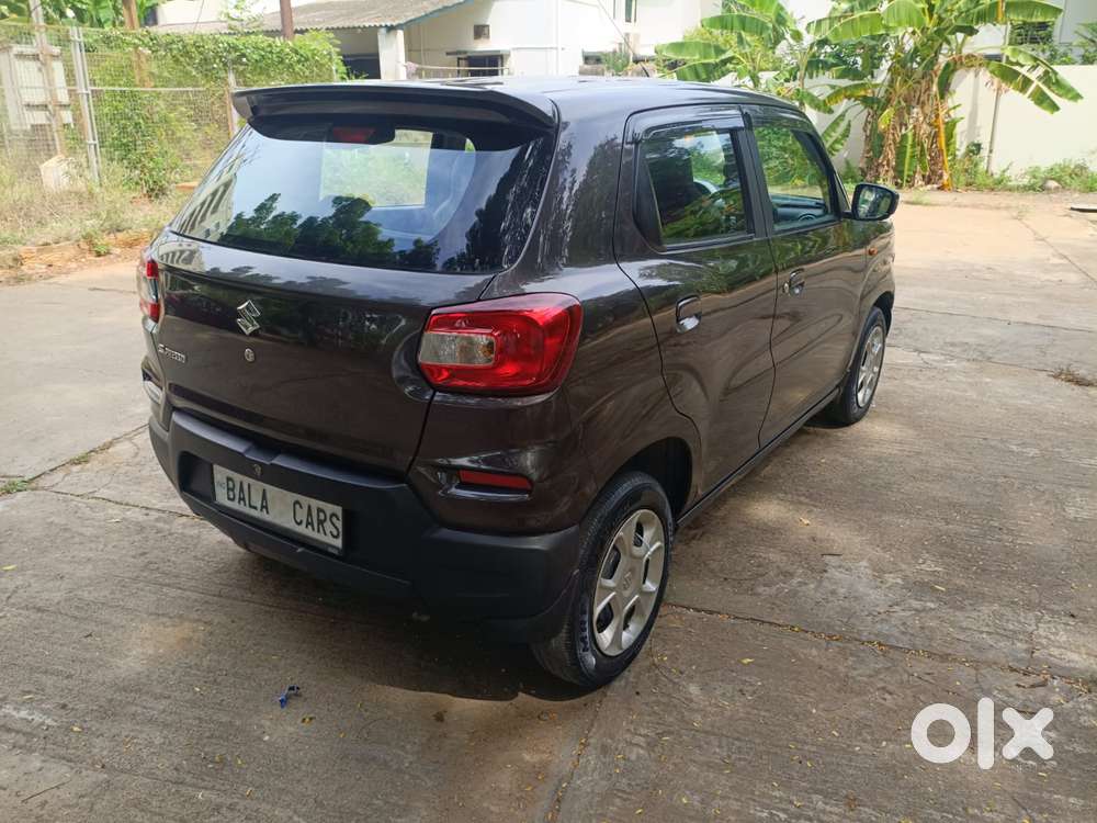 Maruti Suzuki S-presso Vxi, 2022, Petrol