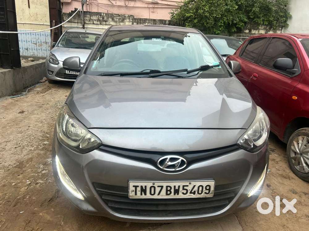 Hyundai I20 Sportz At 1.4, 2014, Petrol