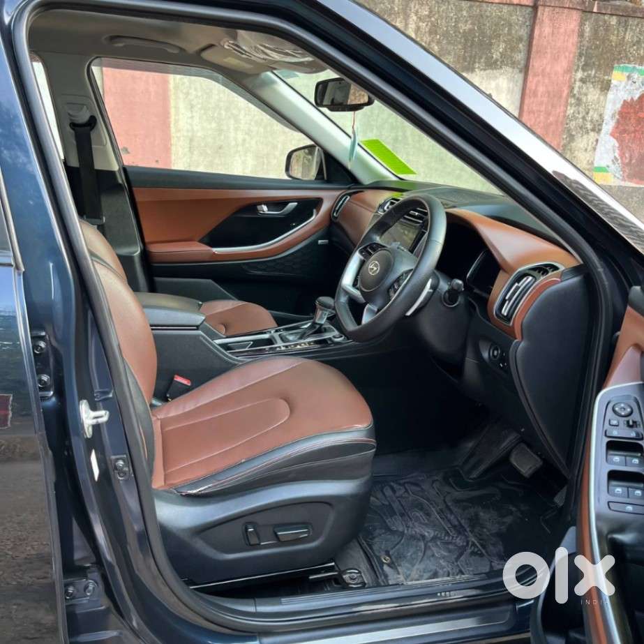 Hyundai Alcazar 2.0 Signature (o) Petrol At 6 Str, 2021, Petrol