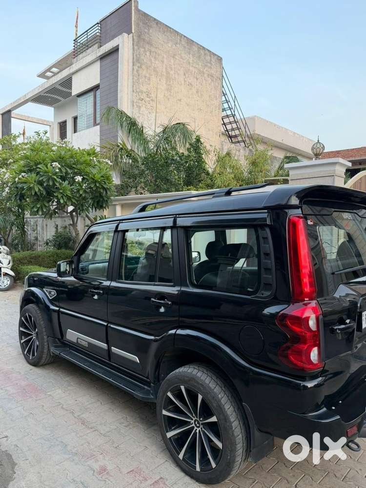 Mahindra Scorpio Classic 2024