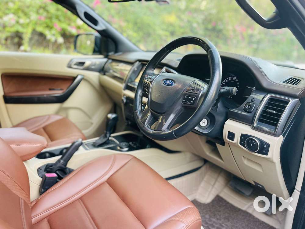 Ford Endeavour 3.2 Titanium At 4x4, 2017, Diesel