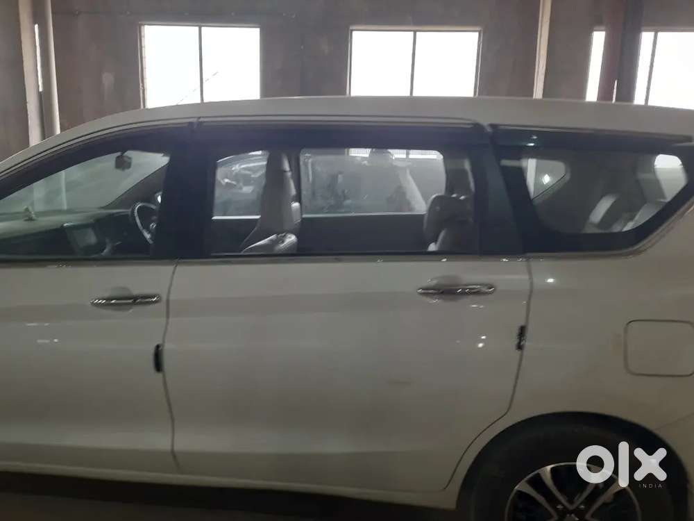 Maruti Suzuki Ertiga Zxi 2025
