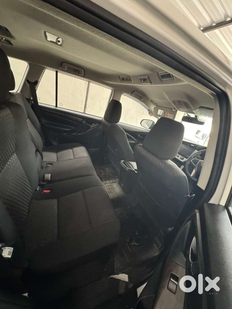 Toyota Innova Crysta Diesel 2025