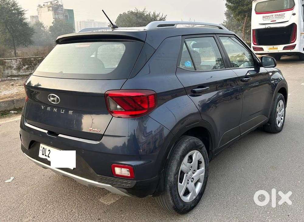 Hyundai Venue S Turbo Dct, 2019, Petrol