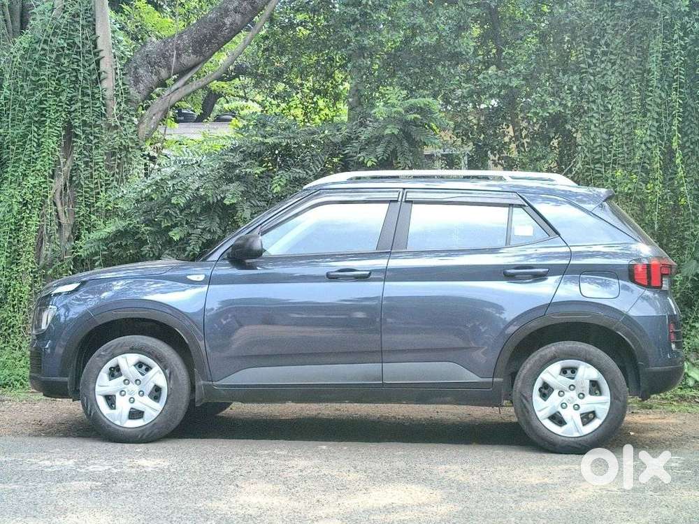 Hyundai Venue S Mt 1.2 Kappa, 2022, Petrol