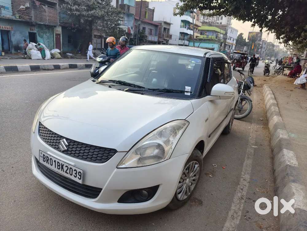 Car Maruti Suzuki Swift