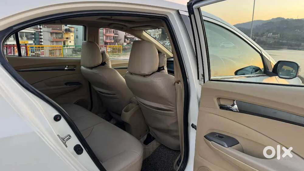 Honda City 2013 Petrol Well Maintained With Sunroof