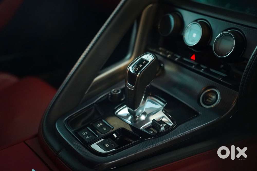 Jaguar F Type Coupe R-dynamic 2.0, 2020, Petrol