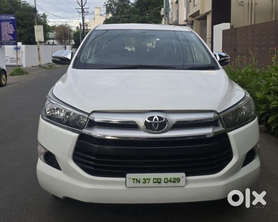Toyota Innova Crysta [2020-ongoing] 2.4 Gx 8 Str, 2016, Diesel