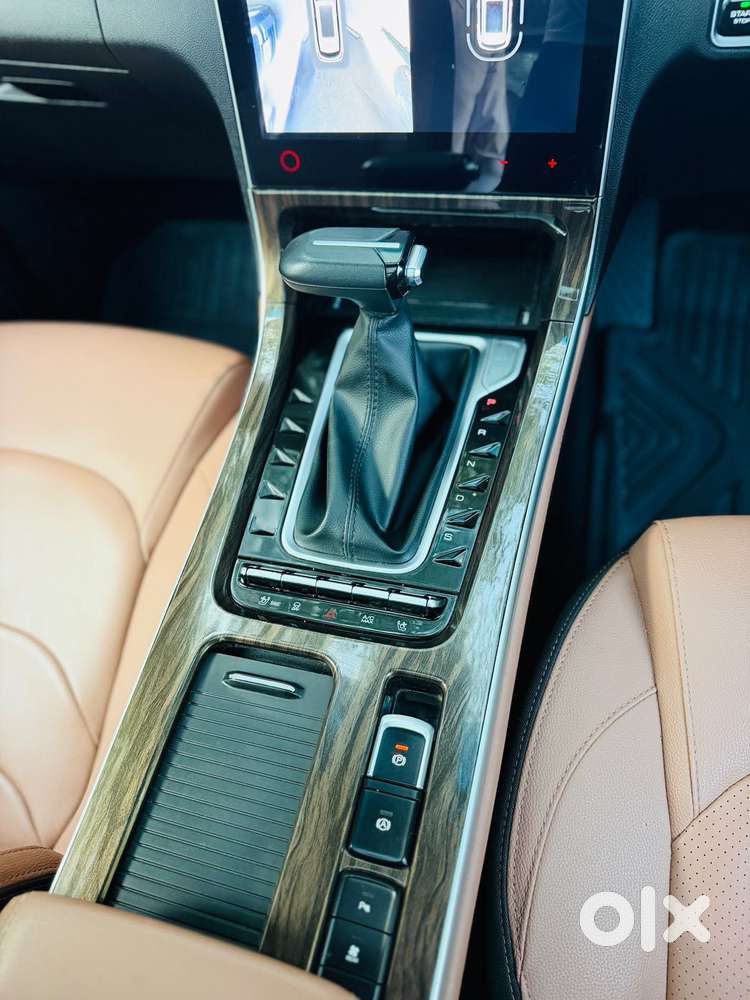 Mg Hector Plus Savvy Pro 1.5 Turbo Petrol Cvt 6 Str, 2024, Petrol