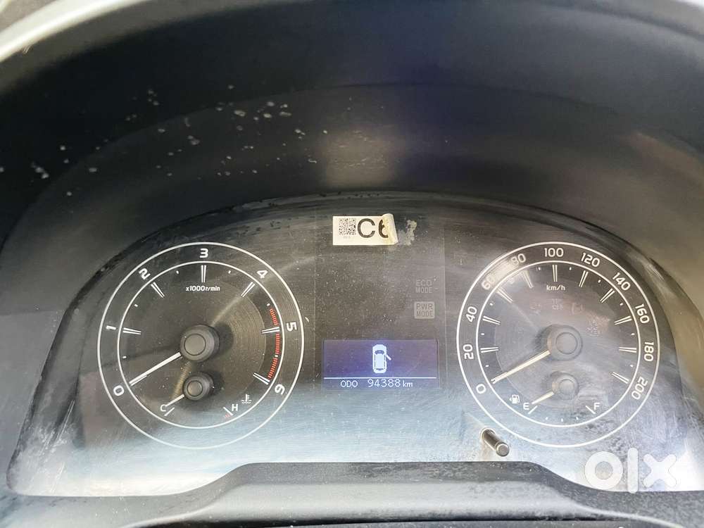 Toyota Innova Crysta 2.4 G Mt, 2017, Diesel