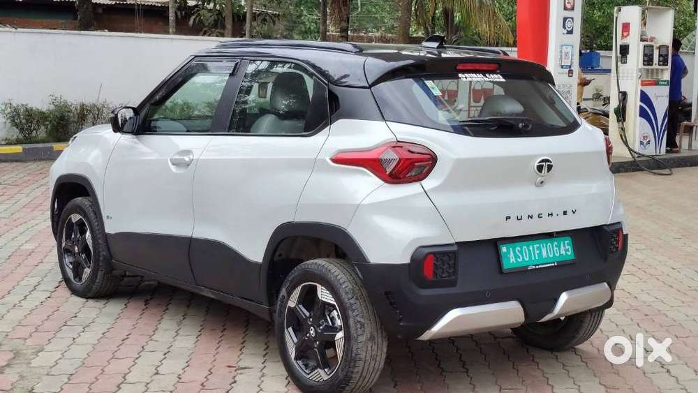 Tata Punch Ev Empowered Plus Lr Ac Fc, 2024, Electric