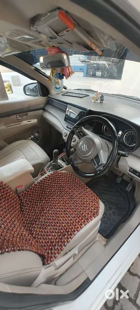2023 Maruti Ertiga Vxi Cng 1st Owner