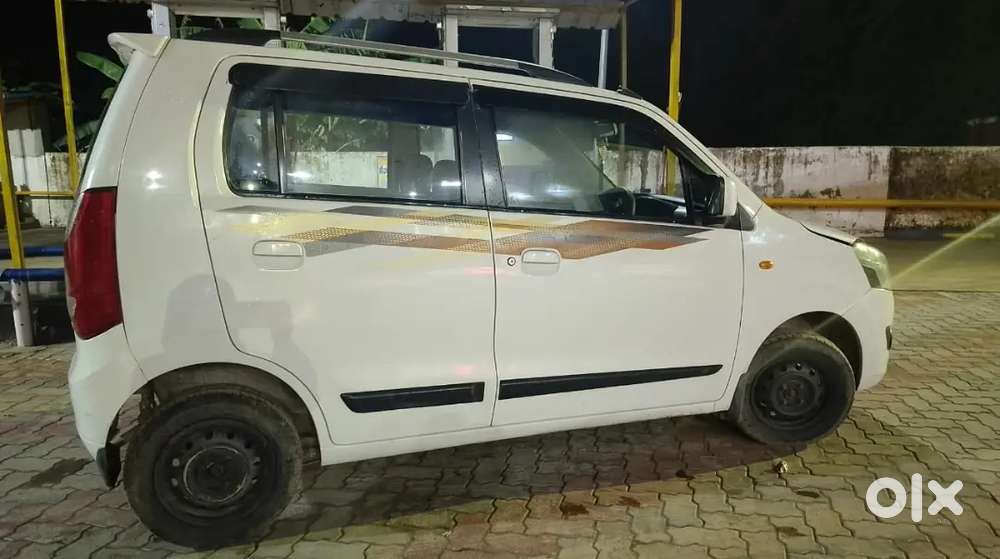 Maruti Suzuki Wagon R 1.0 2015 Cng & Hybrids 150000 Km Driven