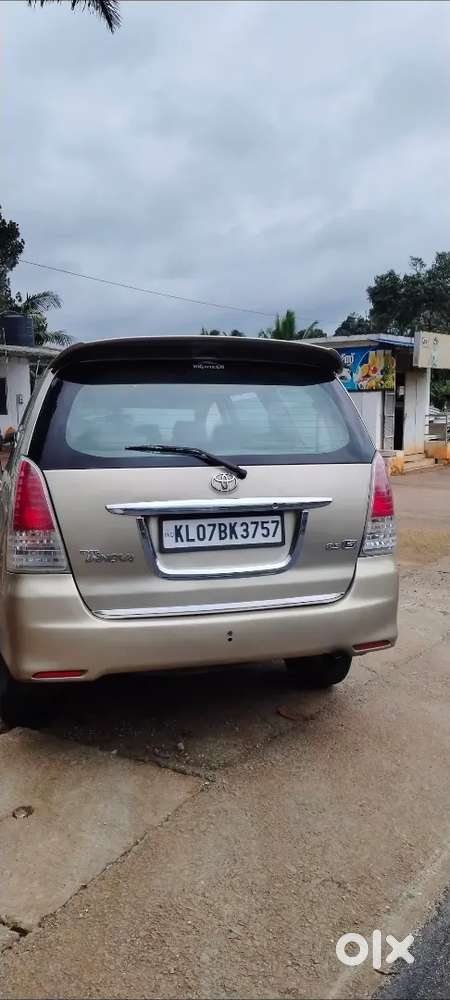 Toyota Innova 2008 Model 2009 Reg