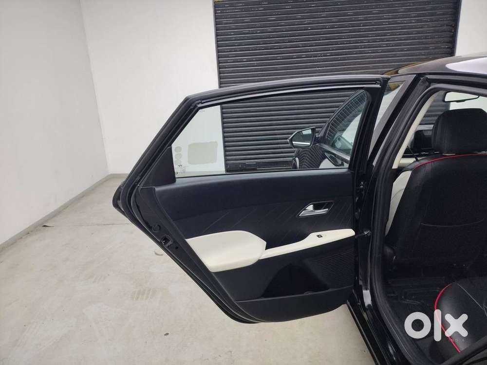Hyundai Verna 1.5 Sx Petrol Mt, 2023, Petrol