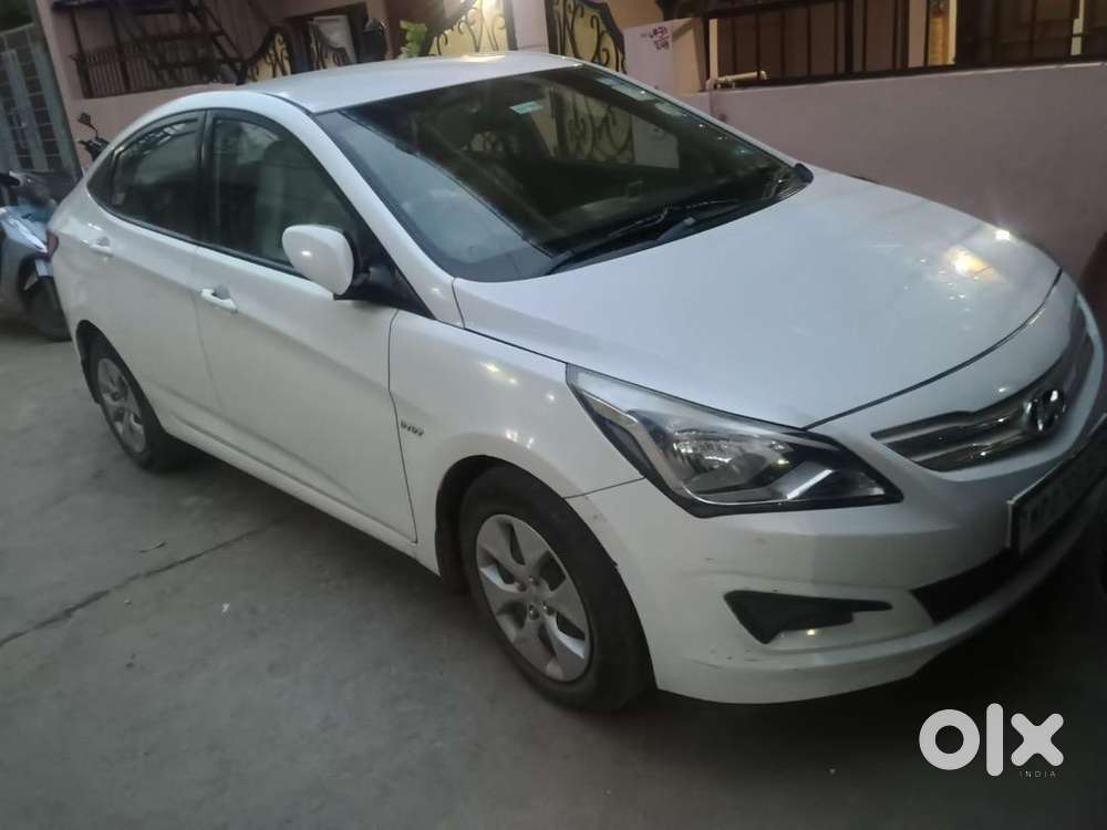 Hyundai Verna 2016 Petrol Well Maintained