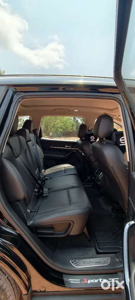 Mahindra Xuv700 Ax7 2025 Diesel Automatic 10000 Km Driven