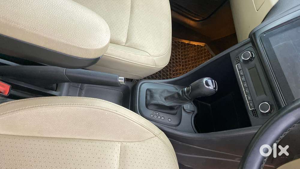 Skoda Rapid 1.0 Style At, 2020, Petrol