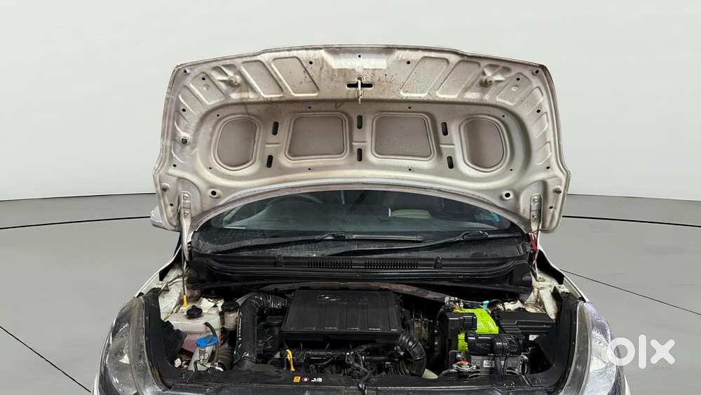 Hyundai Aura 1.2 S Petrol Amt, 2021, Petrol