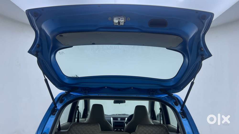 Maruti Suzuki Celerio Vxi Optional Amt, 2016, Petrol