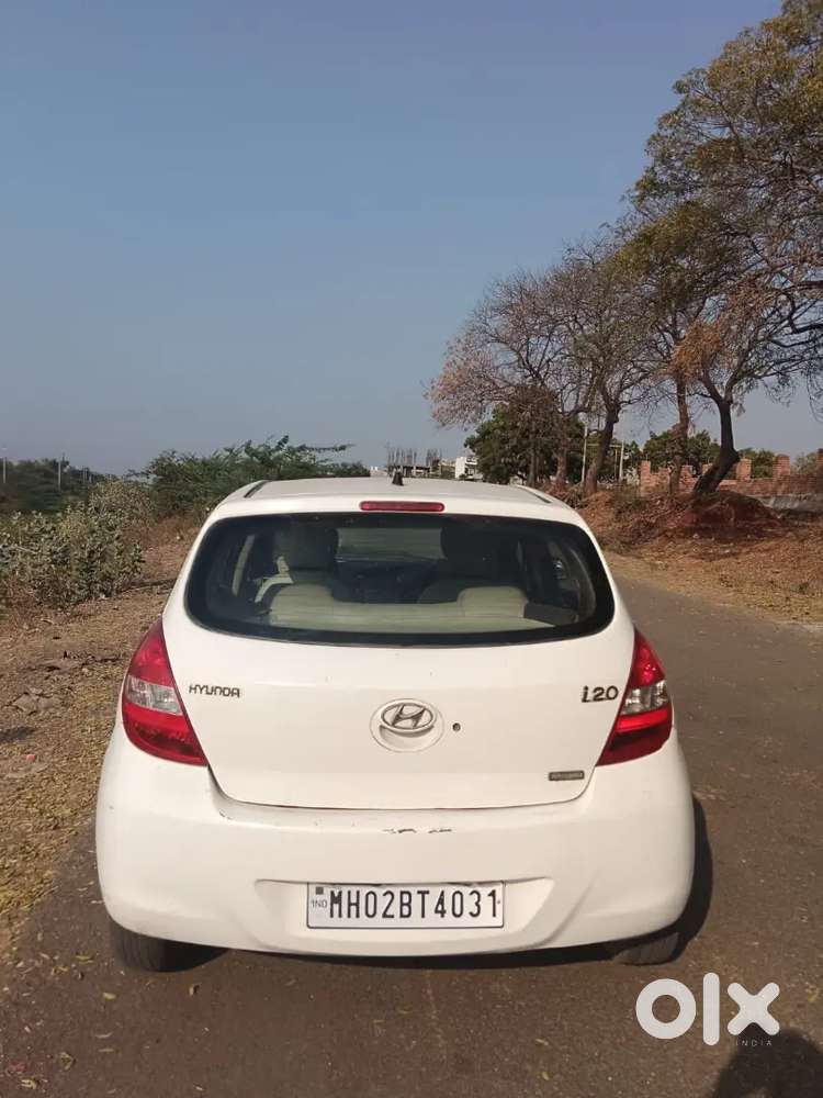 Hyundai I20 Magna
Pure Petrol 
Model 2010
Original Colour 
4th E