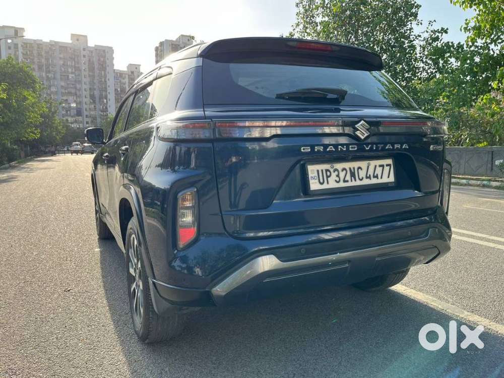 Maruti Suzuki Grand Vitara 1.5 Alpha Plus Intelligent Hybrid Ecvt, 2..