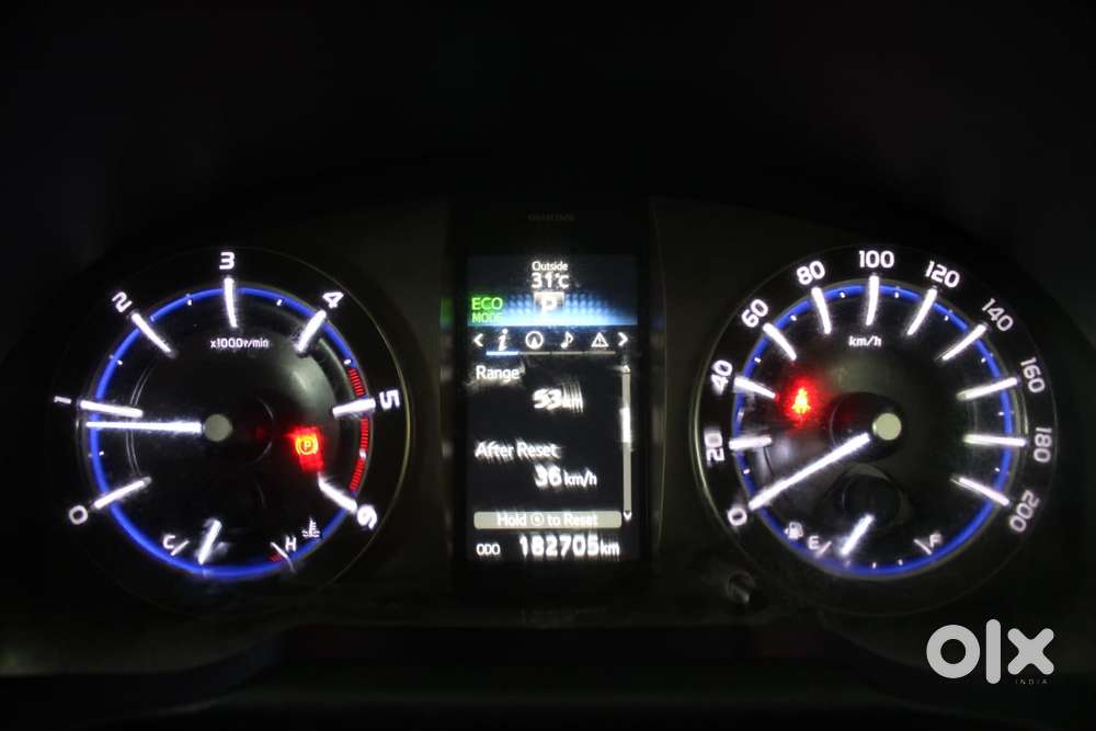 Toyota Innova Crysta 2.8 Z, 2016, Diesel