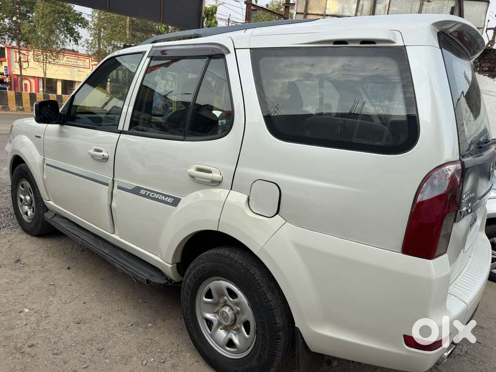 Tata Safari Storme