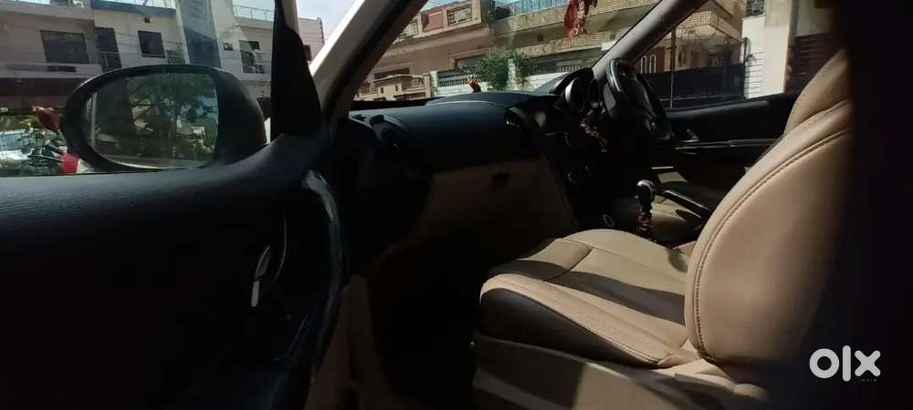 Mahindra Car Sell