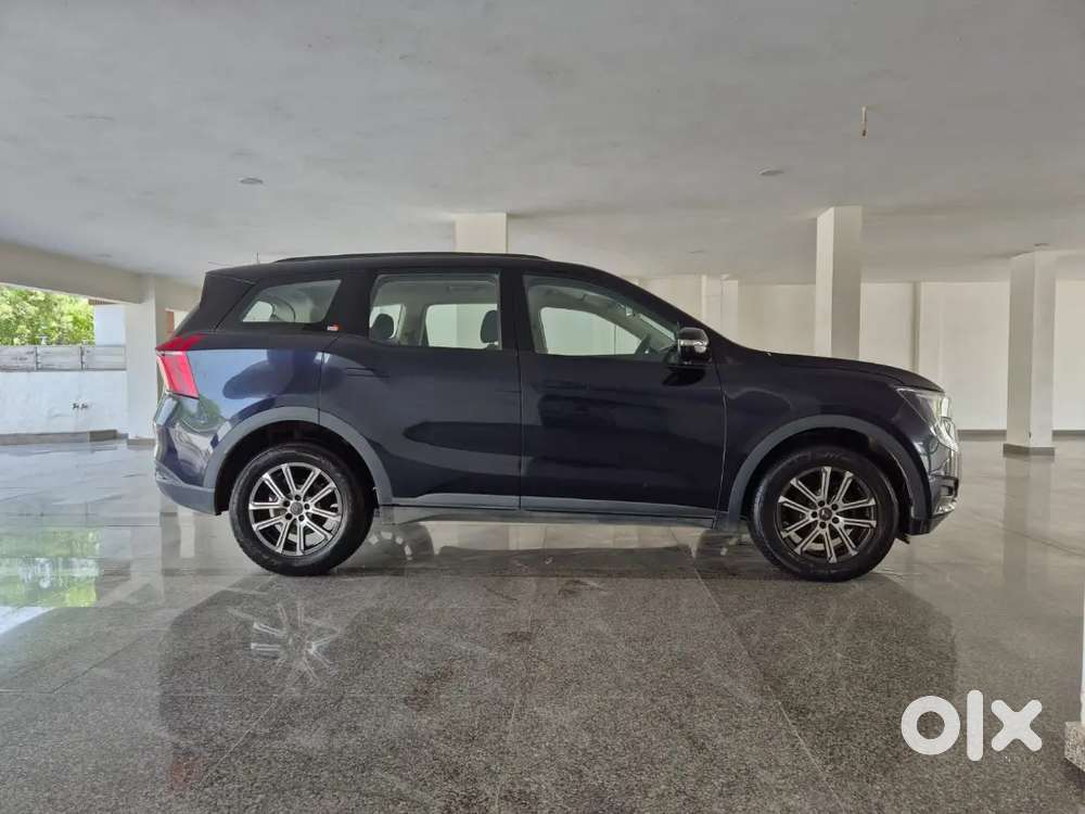 Mahindra Xuv700 December 2022 Diesel 29500 Km Driven