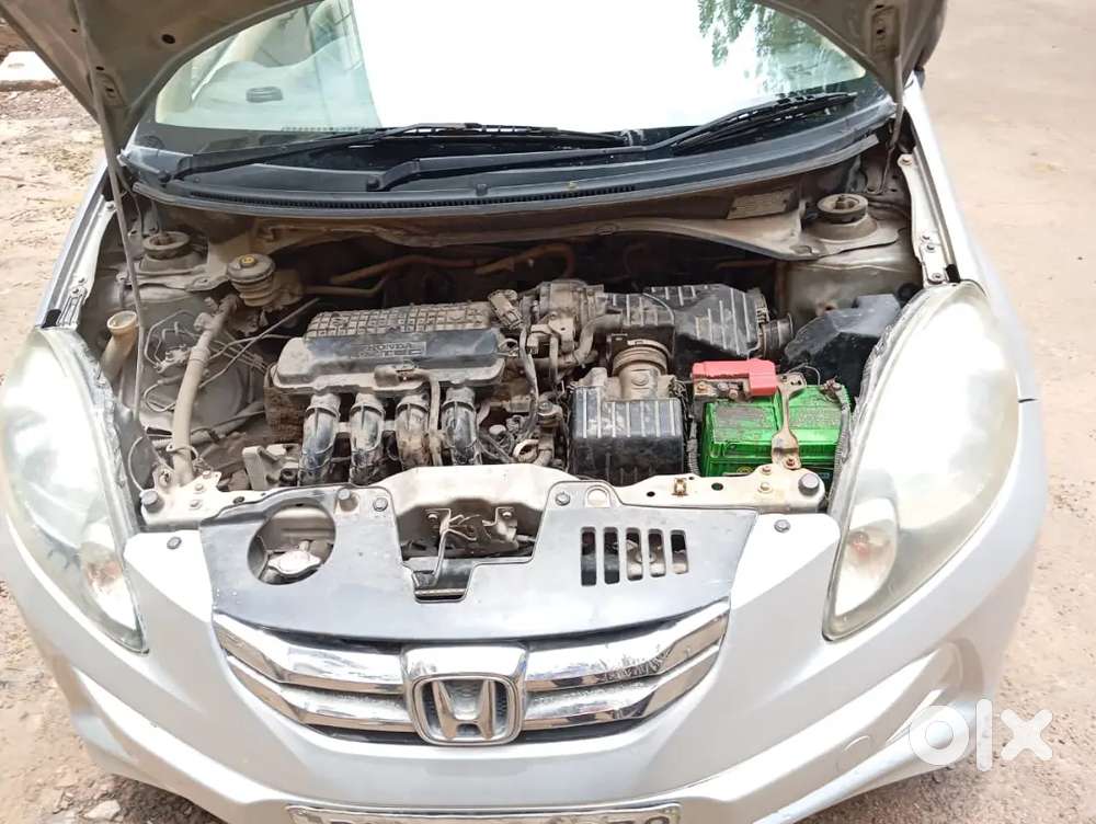 Lady Driven Honda Amaze 2015 Petrol Manual