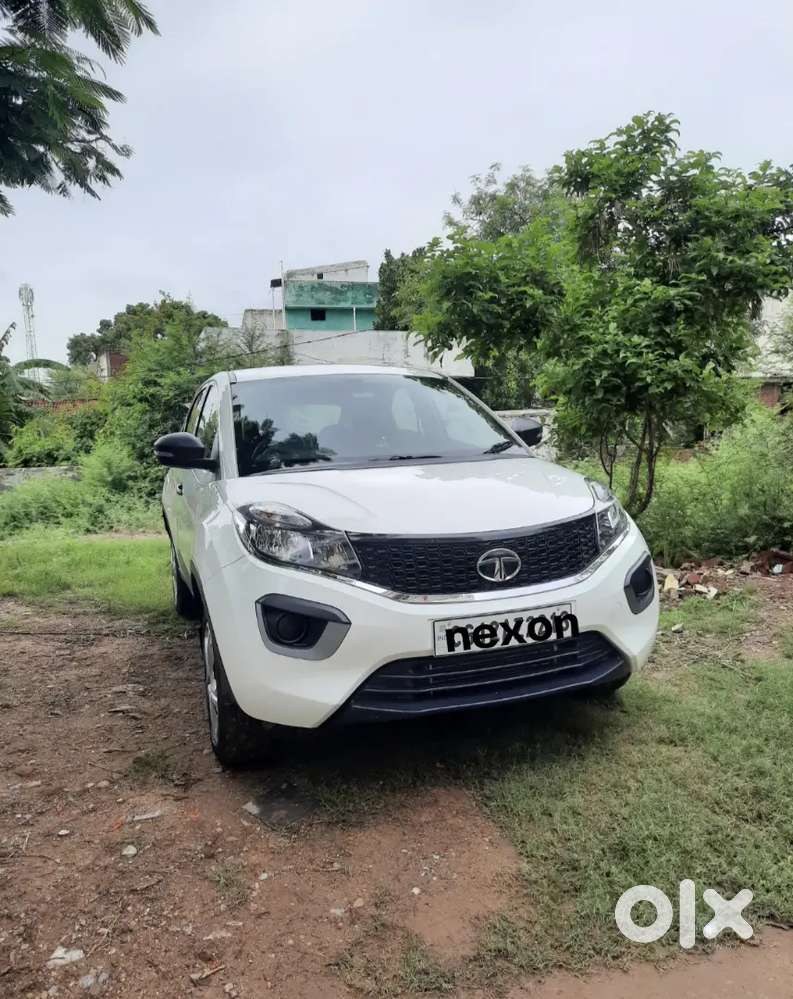 Tata Nexon 2049 Petrol Well Maintained Good Condition