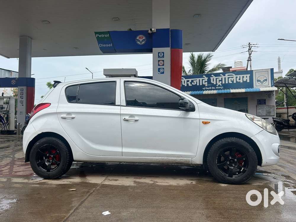 Hyundai I20 Diesel Manual 2010