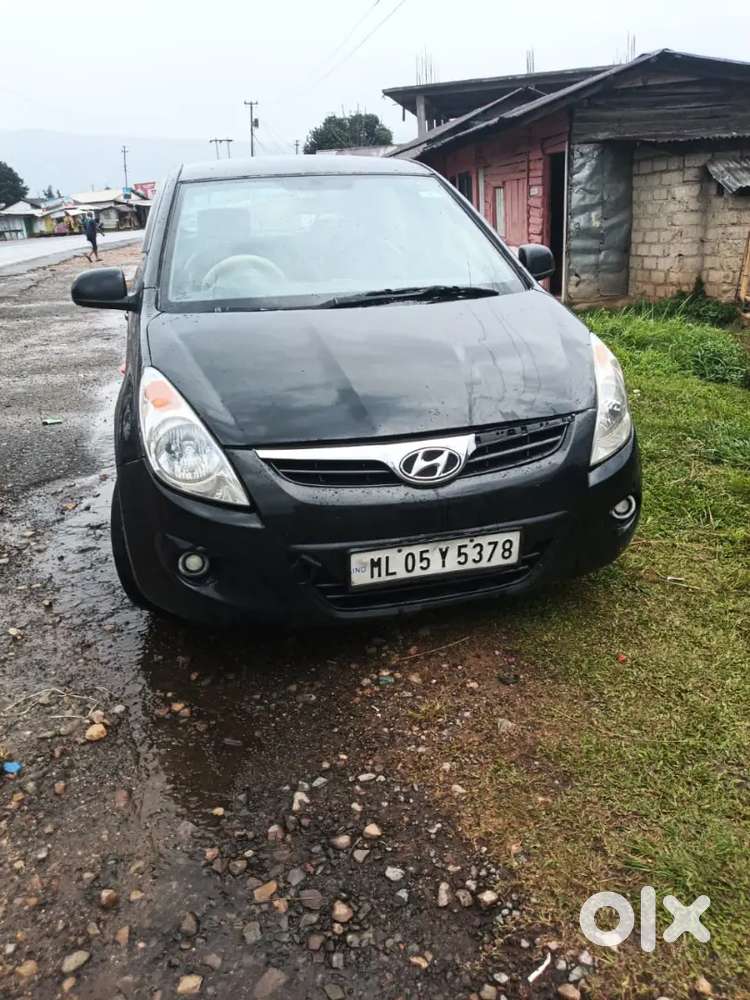 Hyundai I20 2011 Petrol 80000 Km Driven