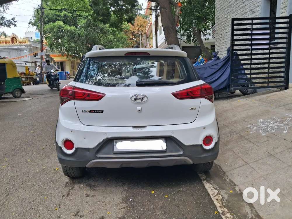 Hyundai I20 Active 2017 Petrol Well Maintained