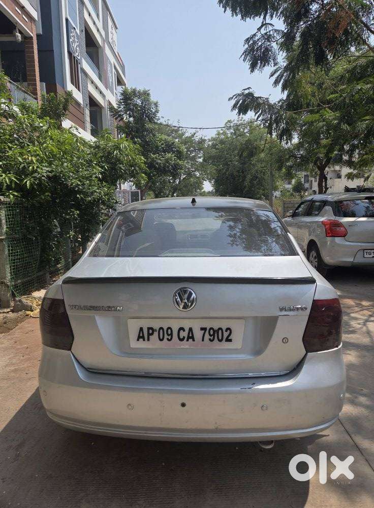 Volkswagen Vento 1.2 Tsi Highline Plus At, 2012, Petrol