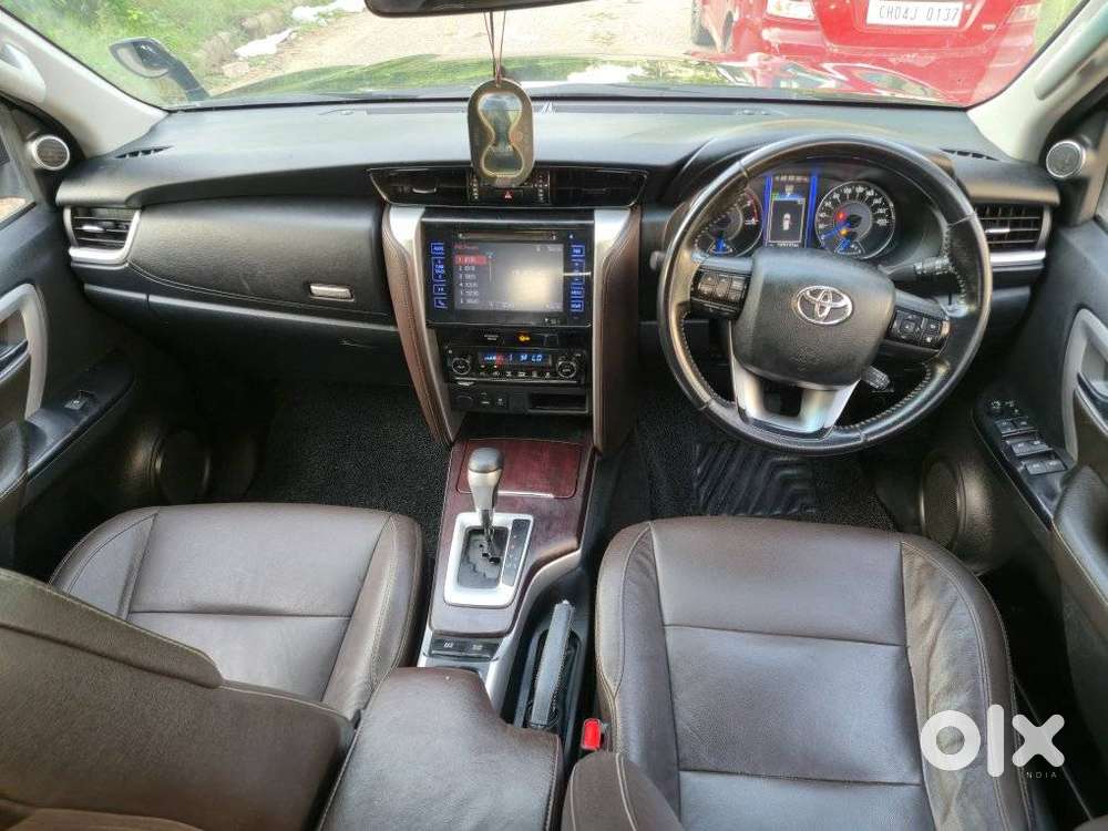 Toyota Fortuner 4x2 At 2.8 Diesel, 2017, Diesel