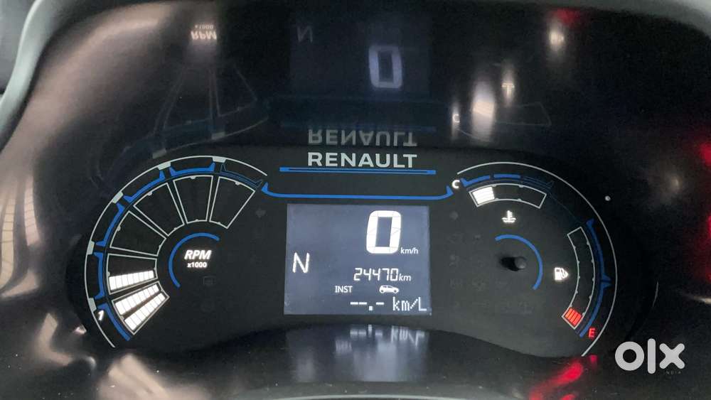 Renault Triber Rxz Easy-r Amt, 2022, Petrol