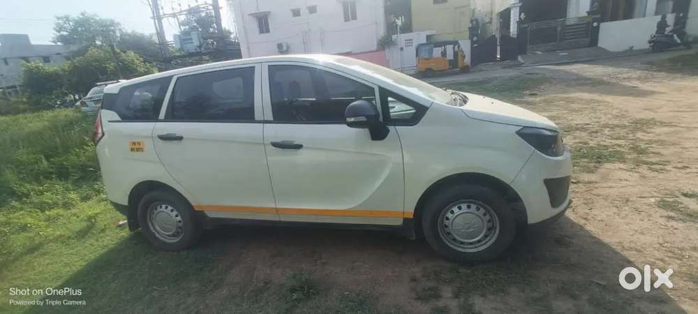 Mahindra Marazzo Diesel 2023