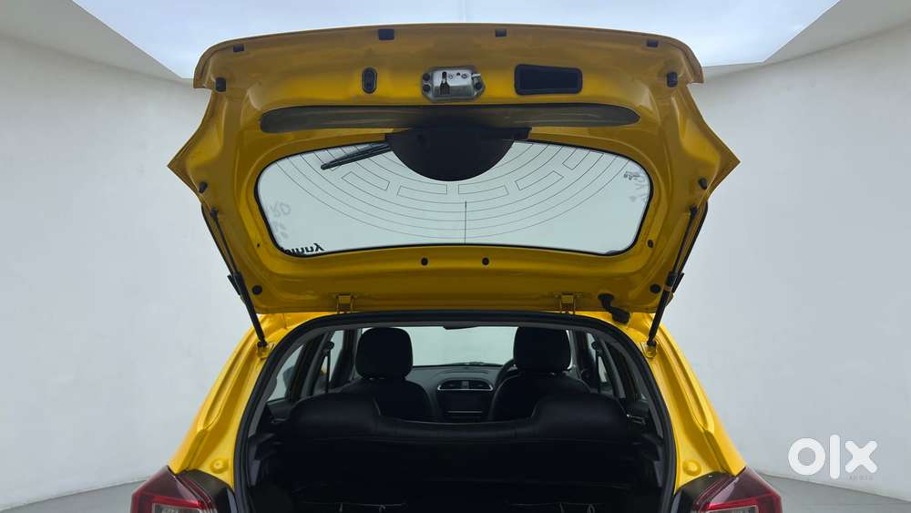 Tata Tiago Xza, 2020, Petrol