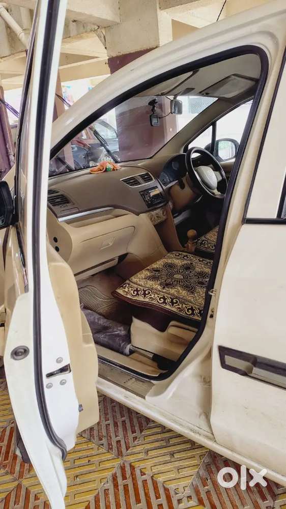 Maruti Suzuki Ertiga 2012 Diesel 80657 Km Driven