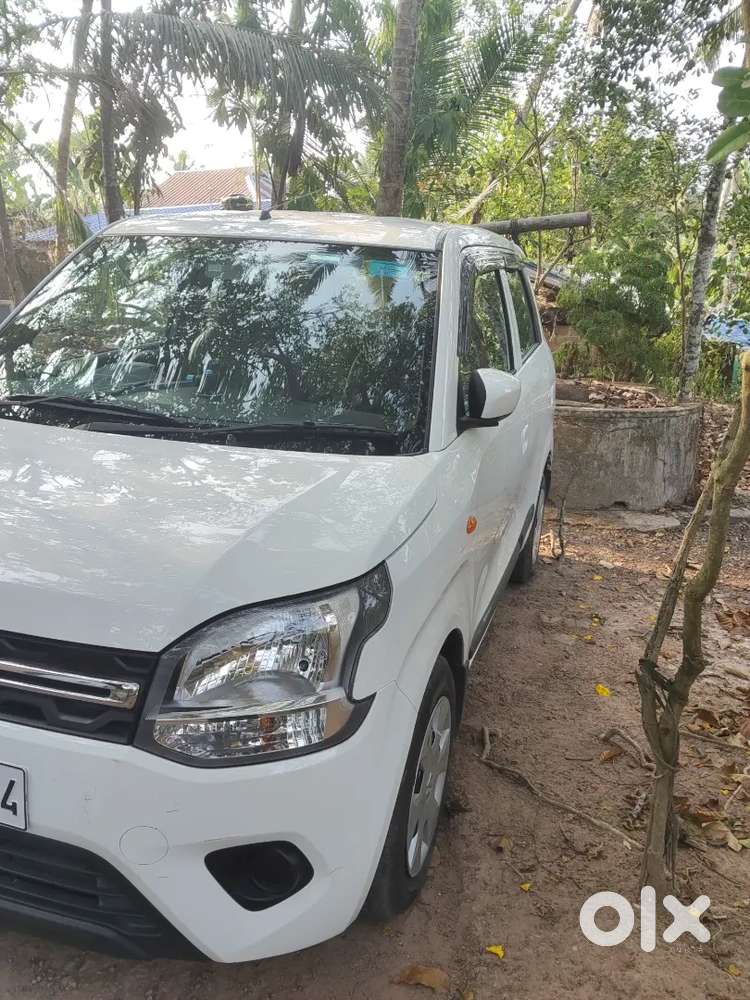 Maruti Suzuki Wagon R 1.0 2024 Petrol Well Maintained