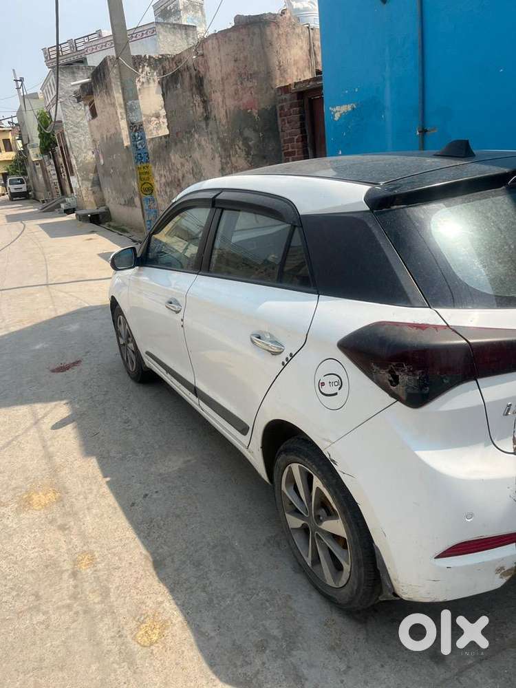 Hyundai I20 2015 Petrol 135000 Km Driven