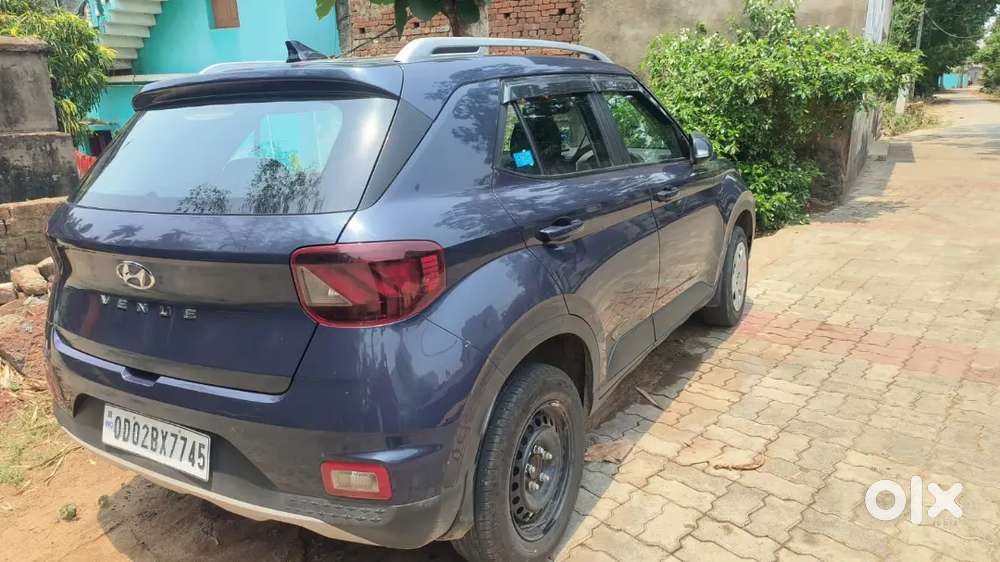 Hyundai Venue 2022 Petrol Good Condition