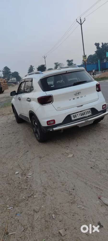 Hyundai Venue 2021 Diesel Manual First Owner