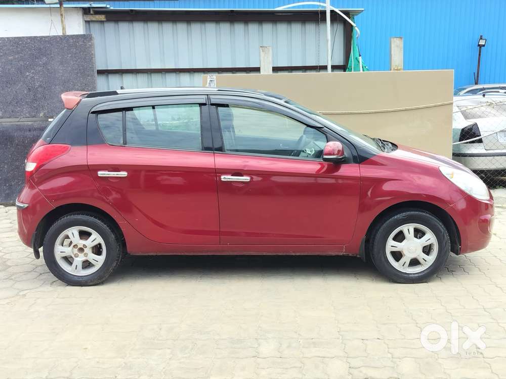 Hyundai I20 Sportz 1.2 Bs-iv, 2010, Petrol